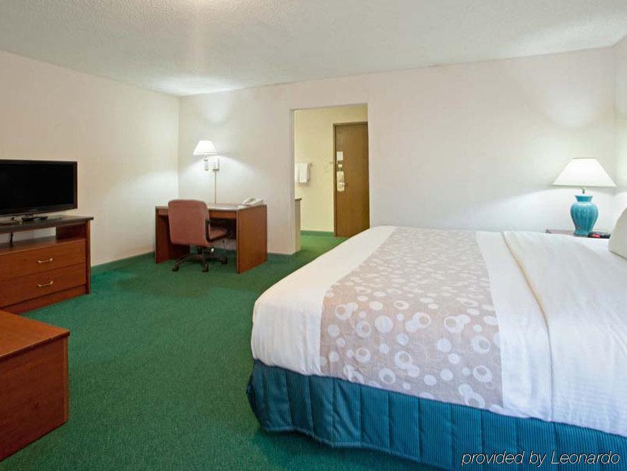 Delta Hotels By Marriott Indianapolis East Экстерьер фото