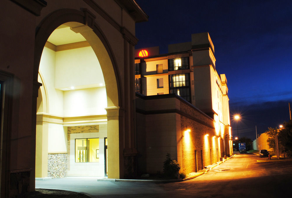 Delta Hotels By Marriott Indianapolis East Экстерьер фото