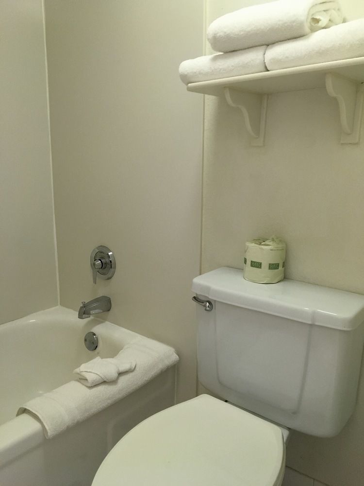 Delta Hotels By Marriott Indianapolis East Экстерьер фото